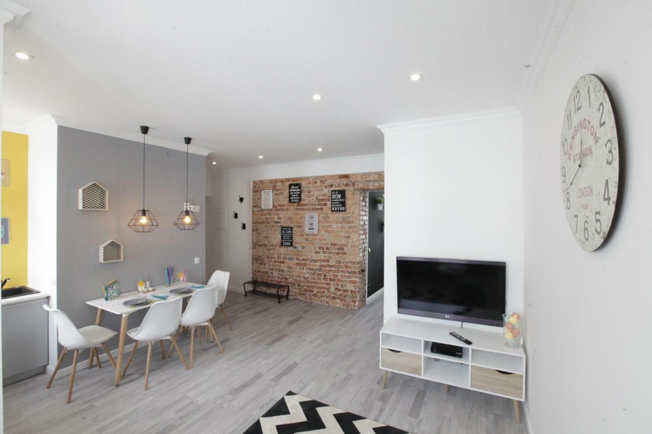 Apartamenty Sienkiewicza - Bezplatny Parking, Centrum, Park, Fv Kielce Exteriör bild