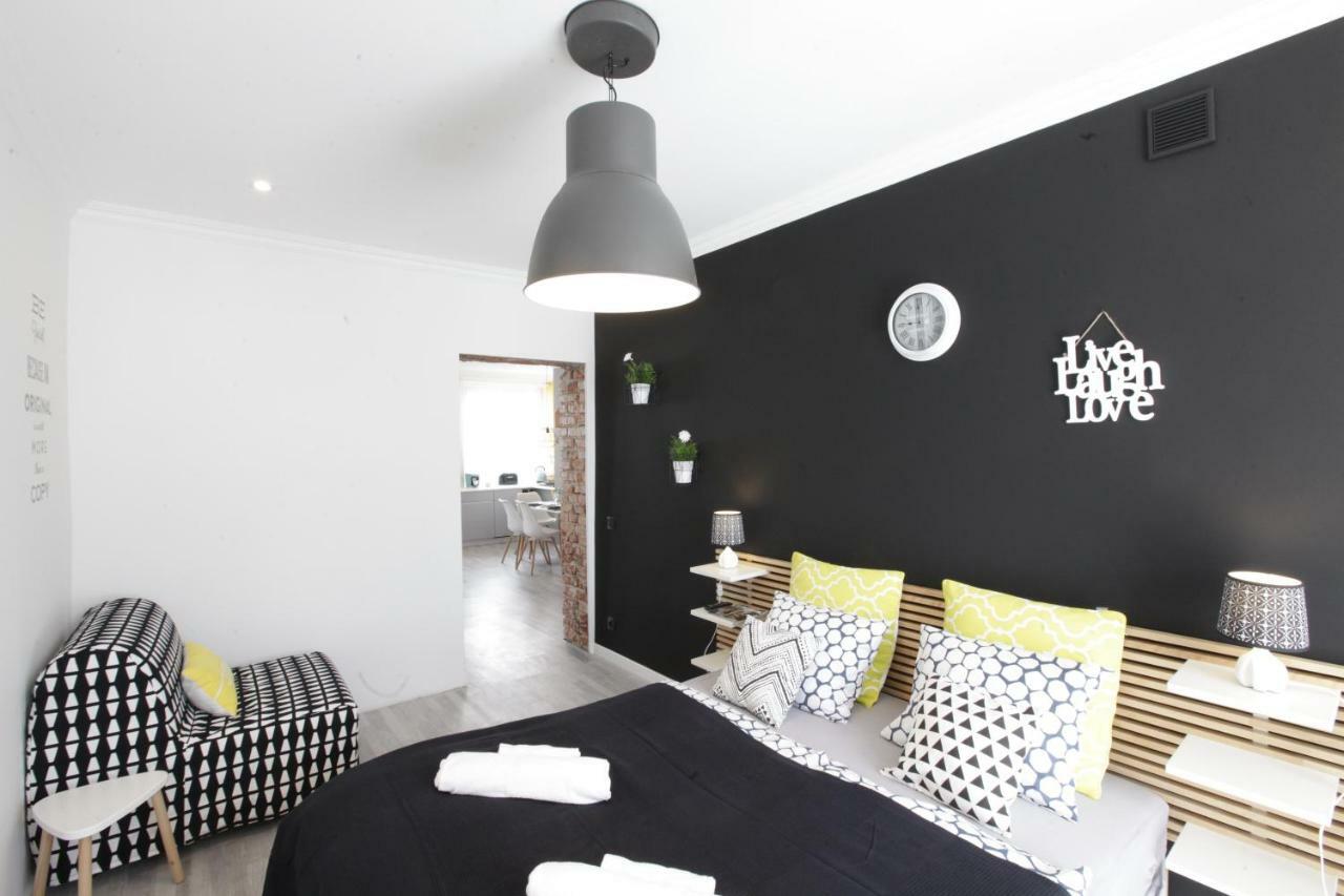 Apartamenty Sienkiewicza - Bezplatny Parking, Centrum, Park, Fv Kielce Exteriör bild