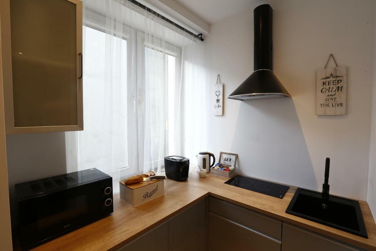 Apartamenty Sienkiewicza - Bezplatny Parking, Centrum, Park, Fv Kielce Exteriör bild